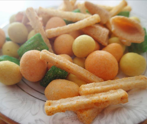 購入 よく風味がよく最もよい価格のくだらないグルテンの自由な三角形のシャキッとしたクラッカーの軽食が付いている中国の米のクラッカーの組合せ online manufacture