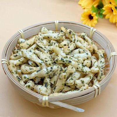 購入 日本のタイの緑の海藻米のクラッカーの軽食は定形螺線形になる online manufacture