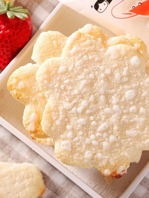 購入 Crispinessを満喫しなさい:それぞれ包まれたエビ肉雪片の軽食 online manufacture