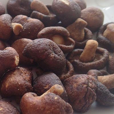 良い値段 乾燥された小型きのこの真空は妊婦の子供のための色を加えない オンライン