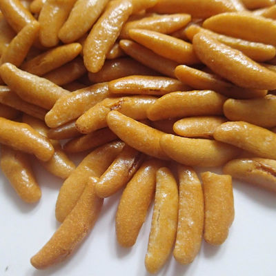 Kakinotaneのarareの米のクラッカーの卸し売りシャキッとした小さい元の米のクラッカーの軽食