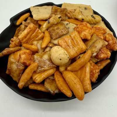 7.5KG 散装 揚げ 米クレーク 脆い質感 OEM ODM 製造