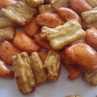 お買い得 6〜12ヶ月 保存期間 米クレーカー スナック 辛口 麦 アレルゲン情報 小売用梱包や配布に最適 オンライン